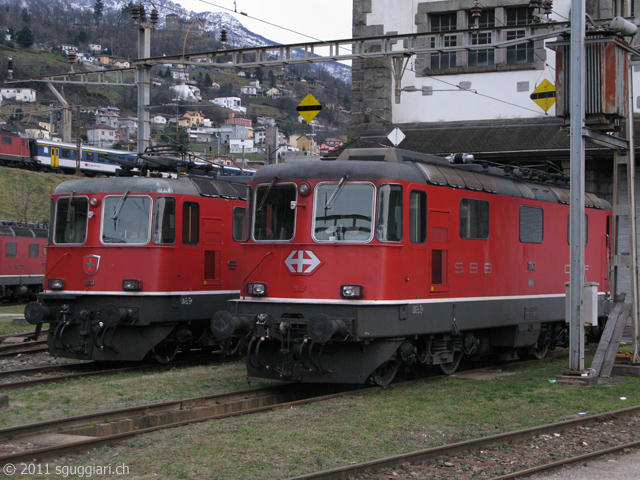 SBB Re 4/4 II 11129 e 11141